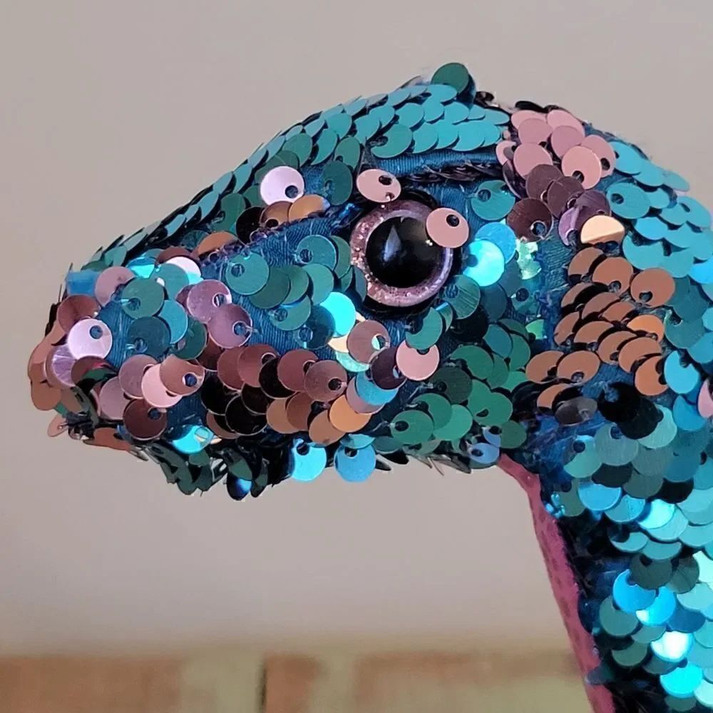 TY Tremor Sequin Dinosaur Plush - Same type to fly through Space - Picture 3 of 16